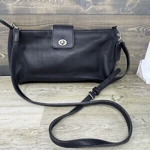 Vintage Coach Penelope 9818 Demi Crossbody Purse Black Leather
